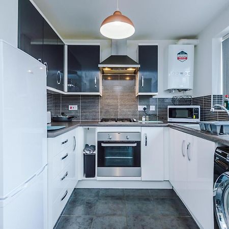 Chic 2 Bed House With Garden & Free Parking Villa Manchester Dış mekan fotoğraf